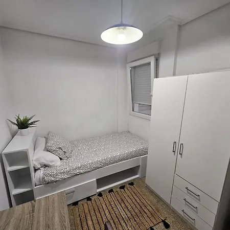 Nicolas House Apartment