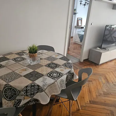 Apartment Nicolas House *
