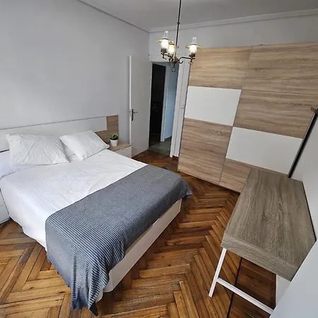 Nicolas House Lägenhet
