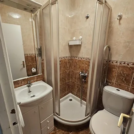 Nicolas House * Santander