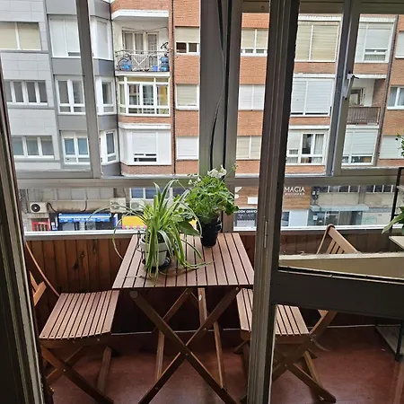 Nicolas House
